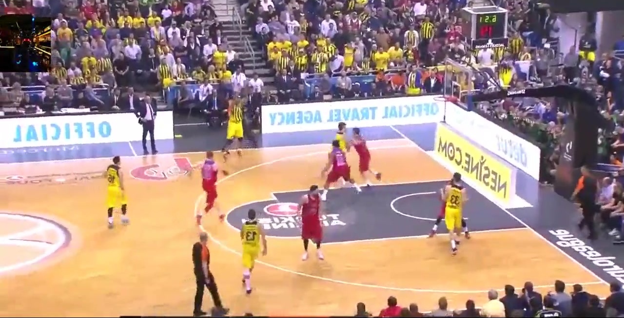 费迪南德：阿里也是一个普通人，并不是所有球员都能收获成功（费迪南德：阿里只是普通人，并非每个球员都注定成功）