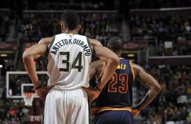 霍安-加西亚：乌奈不是我的竞争对手，他是队友（霍安-加西亚：我与乌奈无竞争关系，他是我的队友）